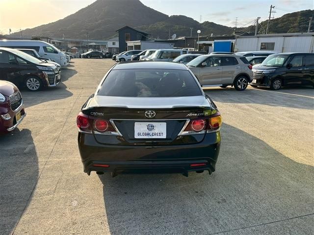 TOYOTA CROWN SEDAN 2016 Image 31