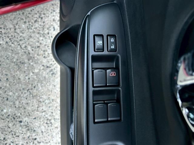 NISSAN NOTE 2015 Image 31