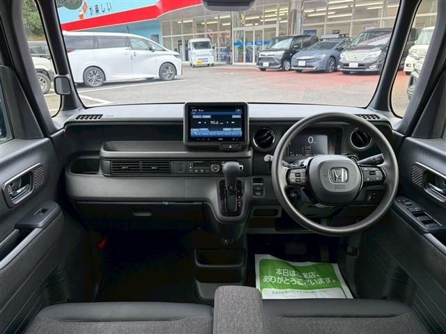 HONDA N BOX CUSTOM 2024 Image 31