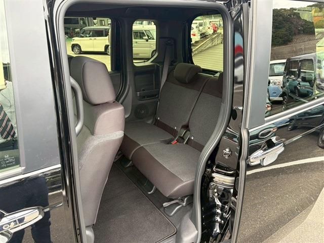 HONDA N BOX CUSTOM 2024 Image 31