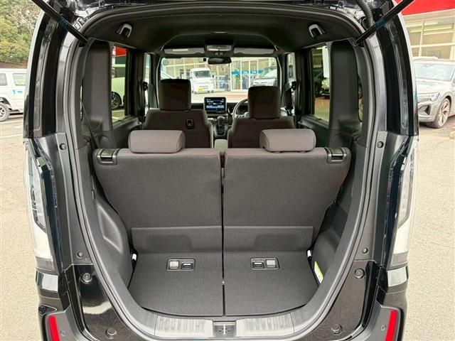 HONDA N BOX CUSTOM 2024 Image 31