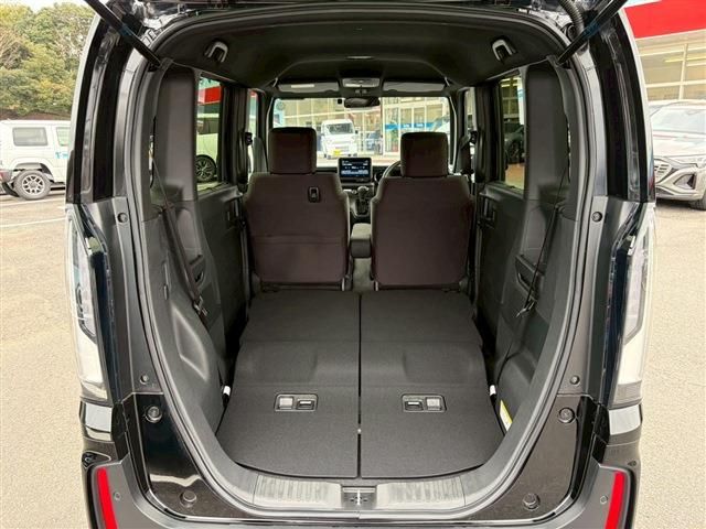 HONDA N BOX CUSTOM 2024 Image 31