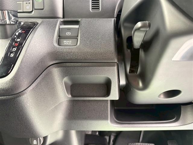 HONDA N BOX CUSTOM 2024 Image 31