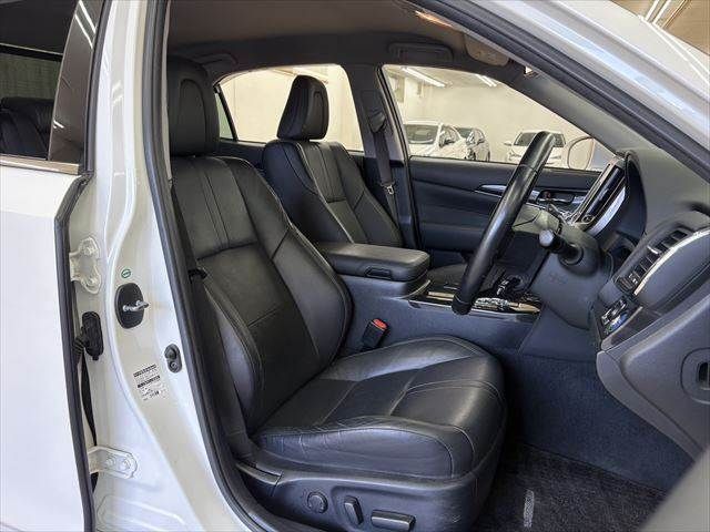 TOYOTA CROWN SEDAN HYBRID 2013 Image 31