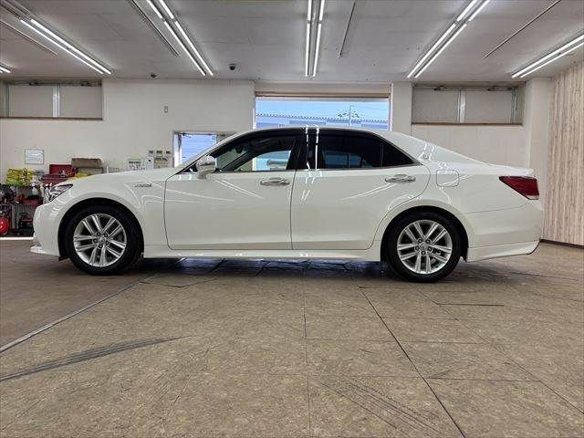 TOYOTA CROWN SEDAN HYBRID 2013 Image 31