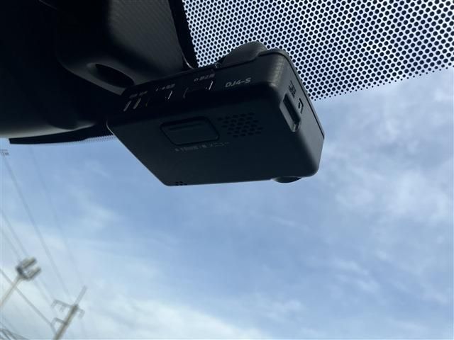 NISSAN LEAF 2018 Image 31