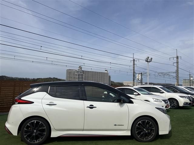NISSAN LEAF 2018 Image 31