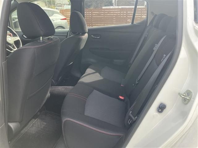 NISSAN LEAF 2018 Image 31