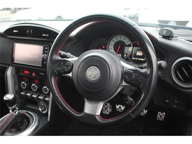 TOYOTA 86 2017 Image 31