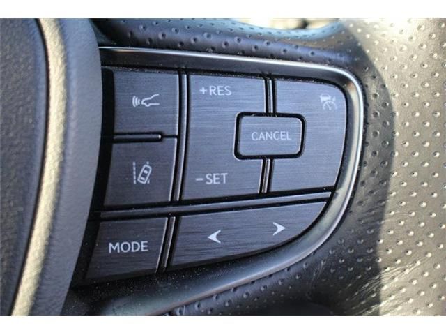 TOYOTA LEXUS LS500 2018 Image 31