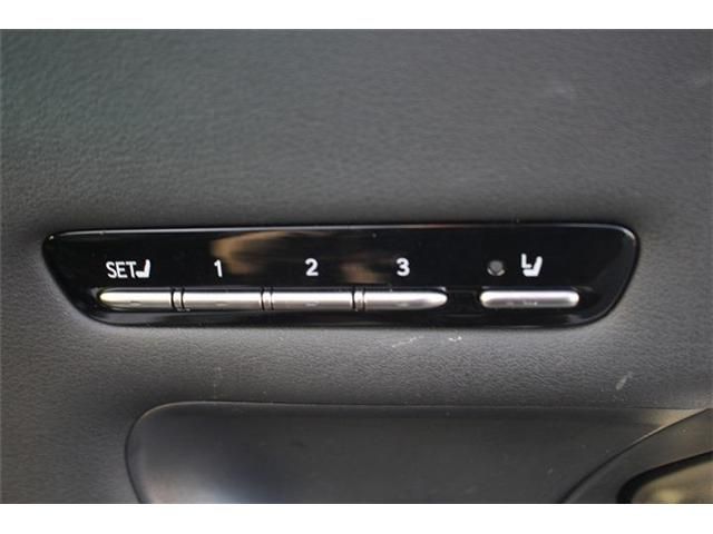 TOYOTA LEXUS LS500 2018 Image 31