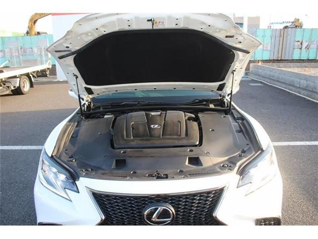 TOYOTA LEXUS LS500 2018 Image 31