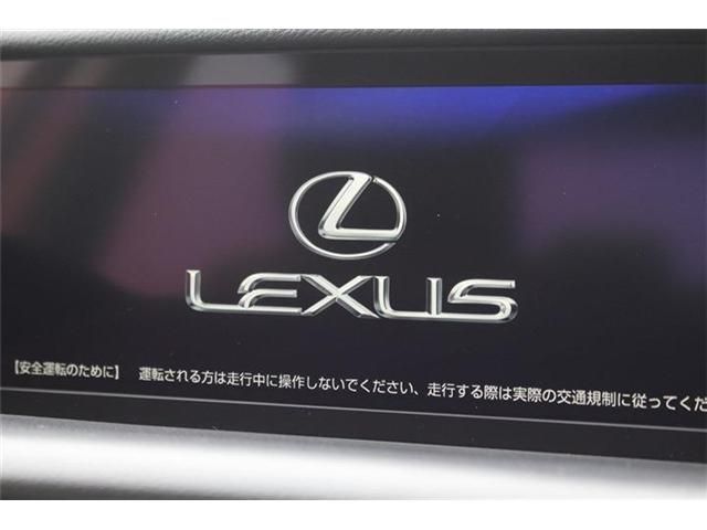 TOYOTA LEXUS IS300 2018 Image 31