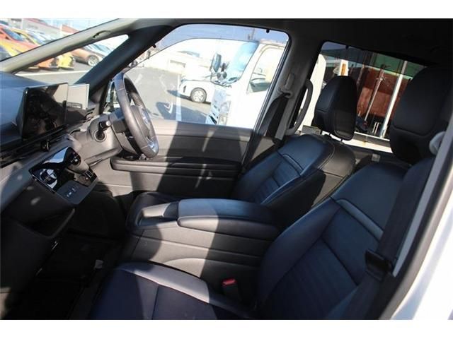 NISSAN SERENA  WG 2023 Image 31