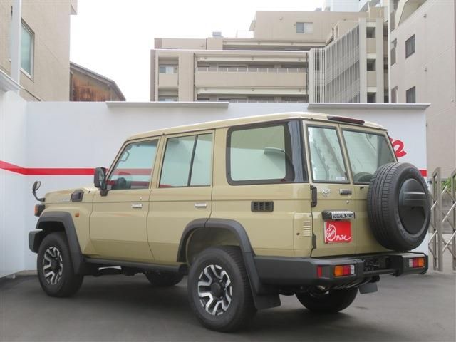 TOYOTA LANDCRUISER 70 2025 Image 31