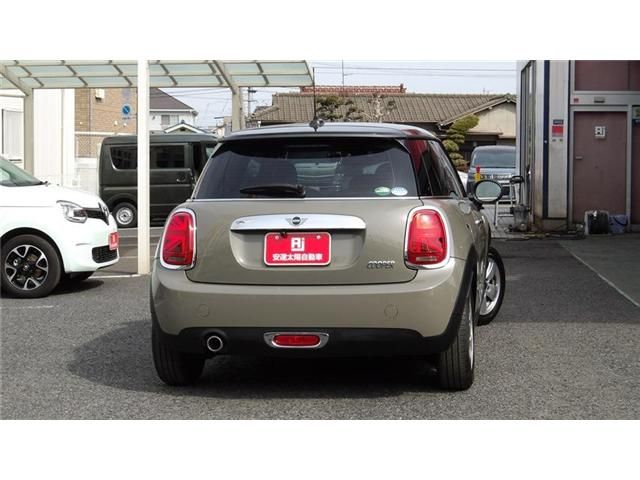 BMW MINI COOPER 2018 Image 31