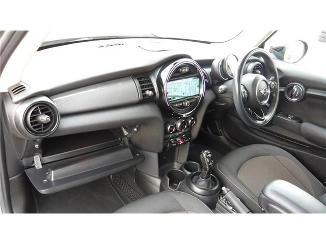 BMW MINI COOPER 2018 Image 31