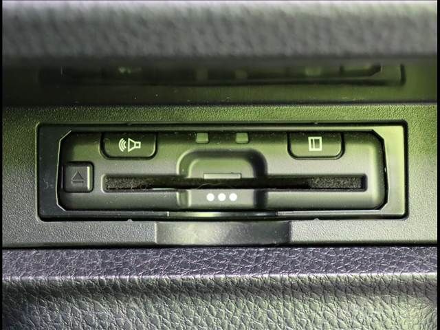 TOYOTA VOXY 2020 Image 31