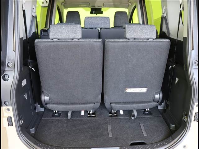 TOYOTA SIENTA HYBRID 2024 Image 31