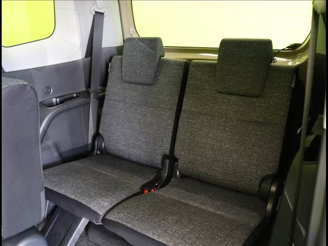 TOYOTA SIENTA HYBRID 2024 Image 31