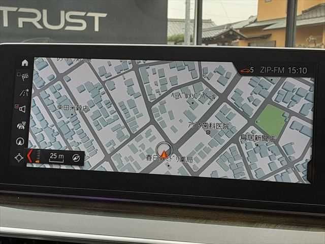 BMW 5SERIES SEDAN 2017 Image 31