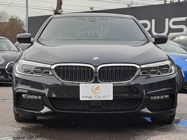 BMW 5SERIES SEDAN 2017 Image 31