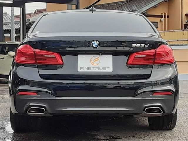 BMW 5SERIES SEDAN 2017 Image 31