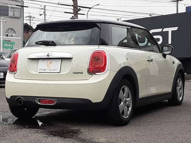 BMW MINI COOPER 2015 Image 31