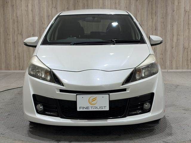 TOYOTA VITZ 2013 Image 31