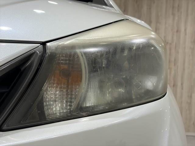 TOYOTA VITZ 2013 Image 31