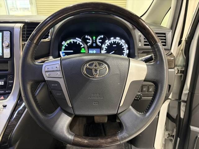 TOYOTA VELLFIRE  HYBRID 4WD 2012 Image 31