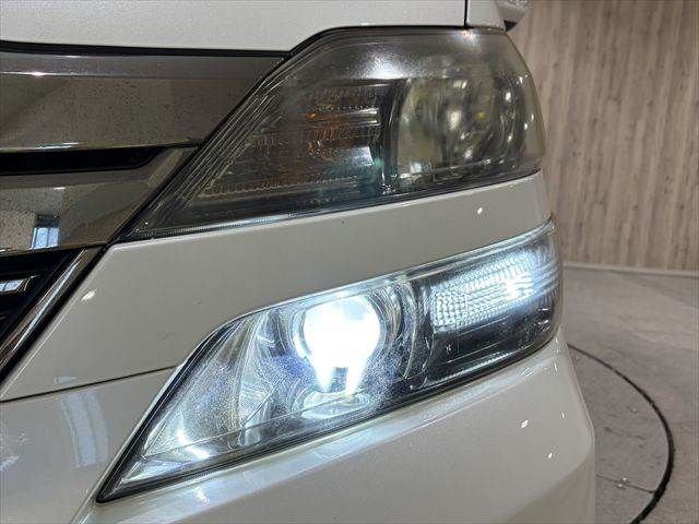 TOYOTA VELLFIRE  HYBRID 4WD 2012 Image 31