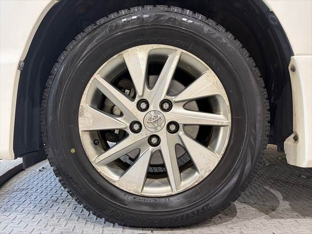 TOYOTA VELLFIRE  HYBRID 4WD 2012 Image 31