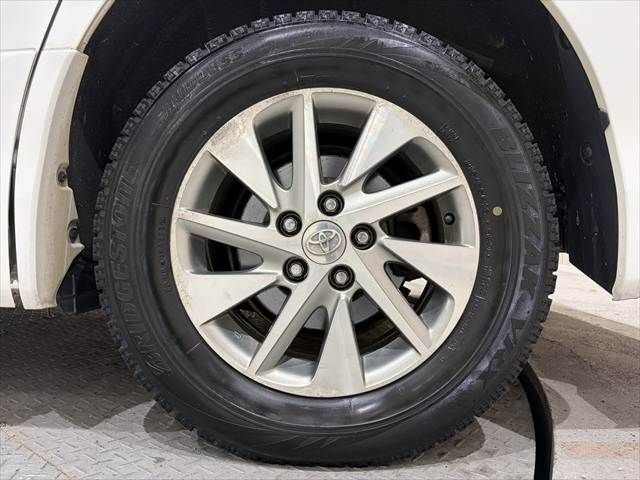 TOYOTA VELLFIRE  HYBRID 4WD 2012 Image 31