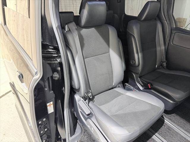 TOYOTA NOAH 2020 Image 31