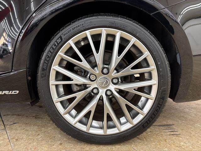 TOYOTA LEXUS IS300H 2017 Image 31