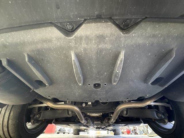 TOYOTA LEXUS IS300H 2017 Image 31