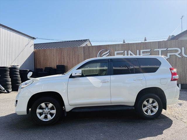 TOYOTA LANDCRUISER PRADO 2015 Image 31
