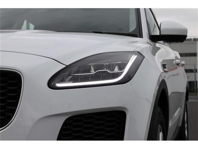 JAGUAR E-PACE 2018 Image 31