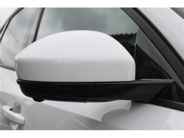 JAGUAR E-PACE 2018 Image 31