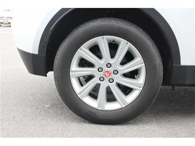 JAGUAR E-PACE 2018 Image 31