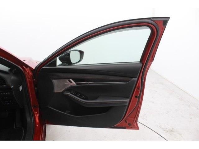 MAZDA 3 FASTBACK 2024 Image 31