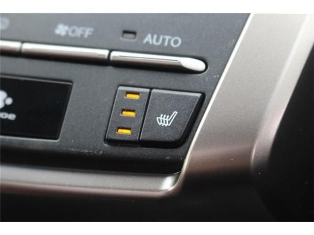 TOYOTA LEXUS NX300H 2018 Image 31