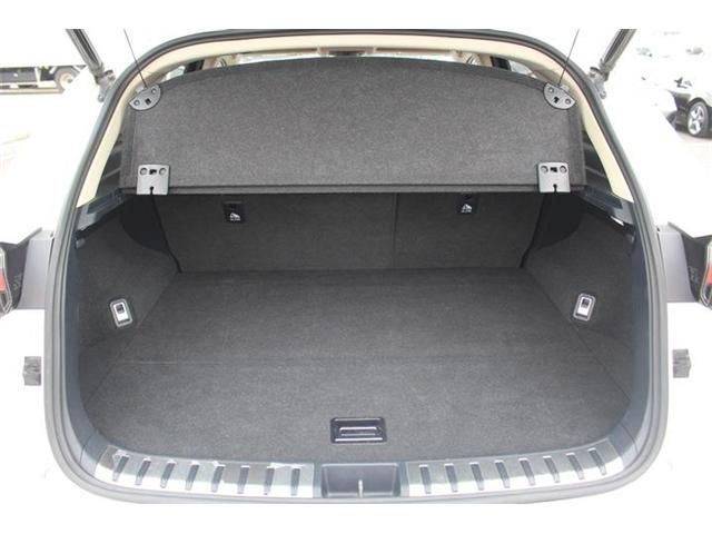 TOYOTA LEXUS NX300H 2018 Image 31