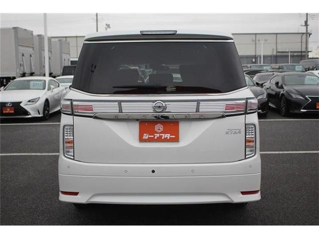 NISSAN ELGRAND 2021 Image 31