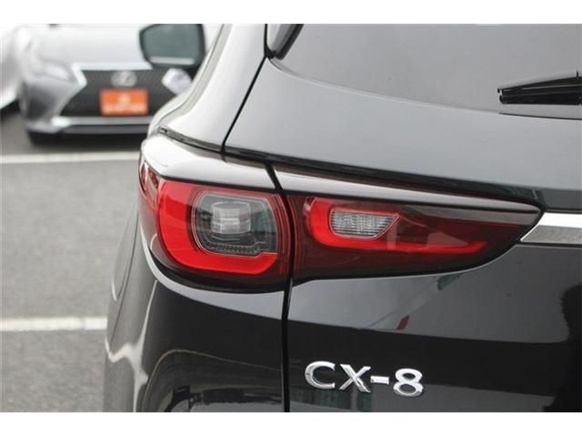 MAZDA CX-8 2023 Image 31