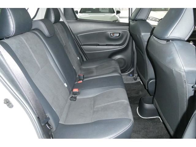 TOYOTA VITZ 2017 Image 31