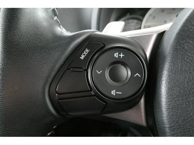 TOYOTA VITZ 2017 Image 31