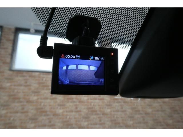 TOYOTA VITZ 2017 Image 31