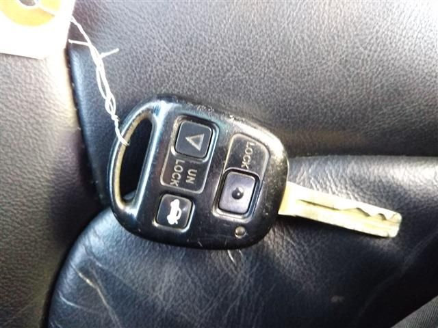 TOYOTA PROGRES 2000 Image 31